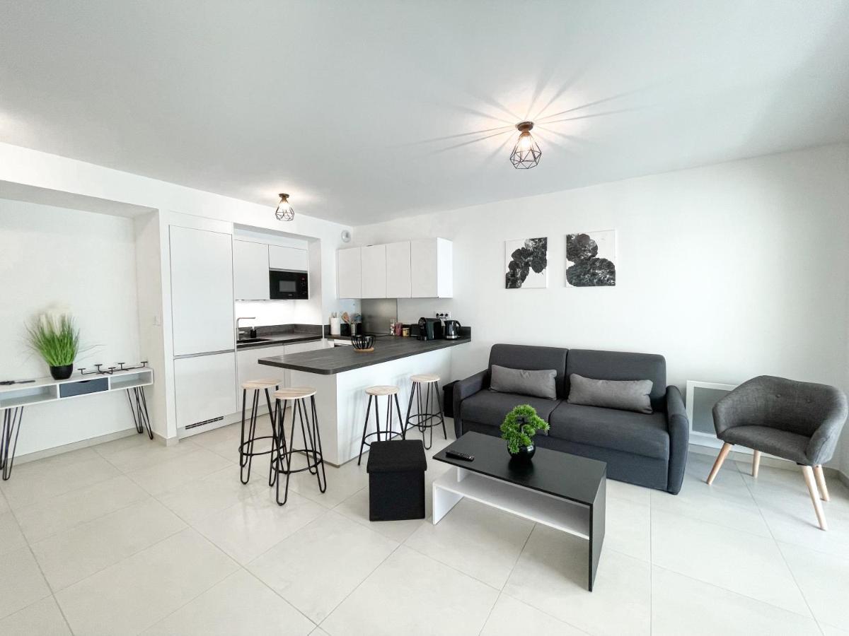 T2 Neuf Terrasse Pres Des Plages Saint-Cyr-sur-Mer Esterno foto